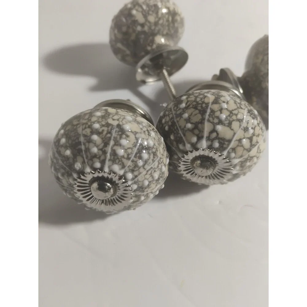 Lot of 4 Sea Urchin Ceramic Drawer Knob Pulls Gray White Beige Silver 1.5
